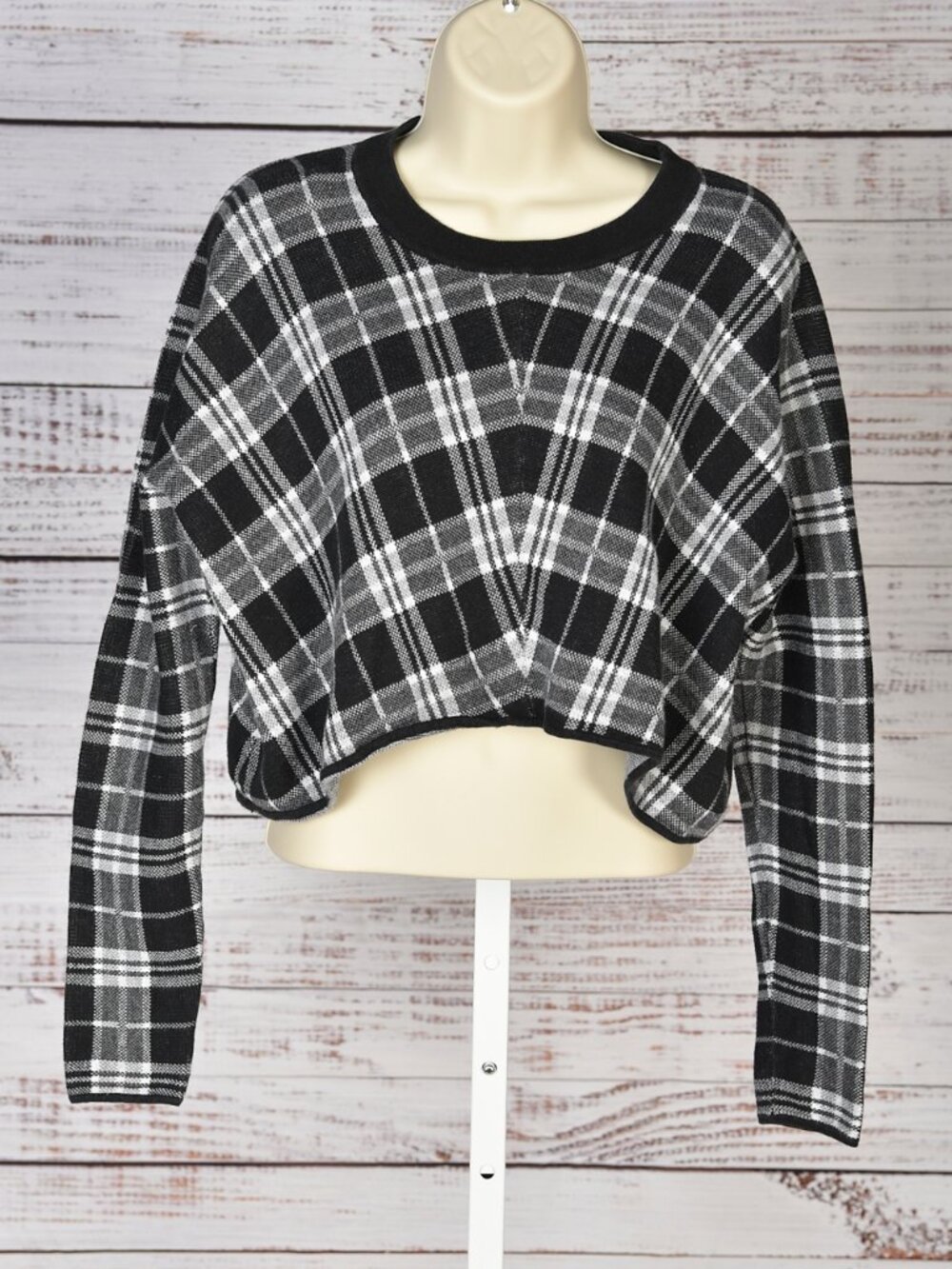 BCBGeneration Plaid Grunge Hipster Cropped Sweatshirt Size XS / S